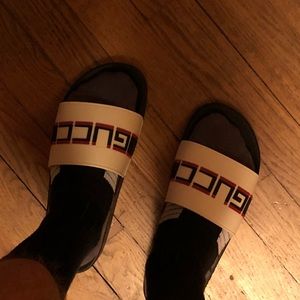 Meet your Posher, Tj